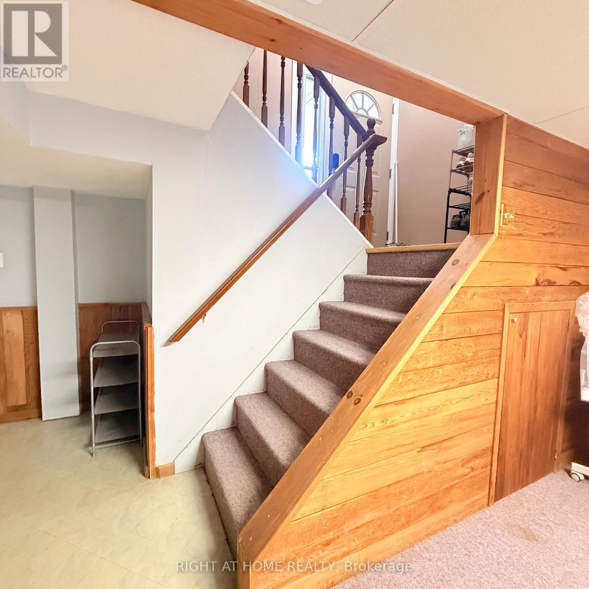 82 BLACKWOOD CRESCENT - 13