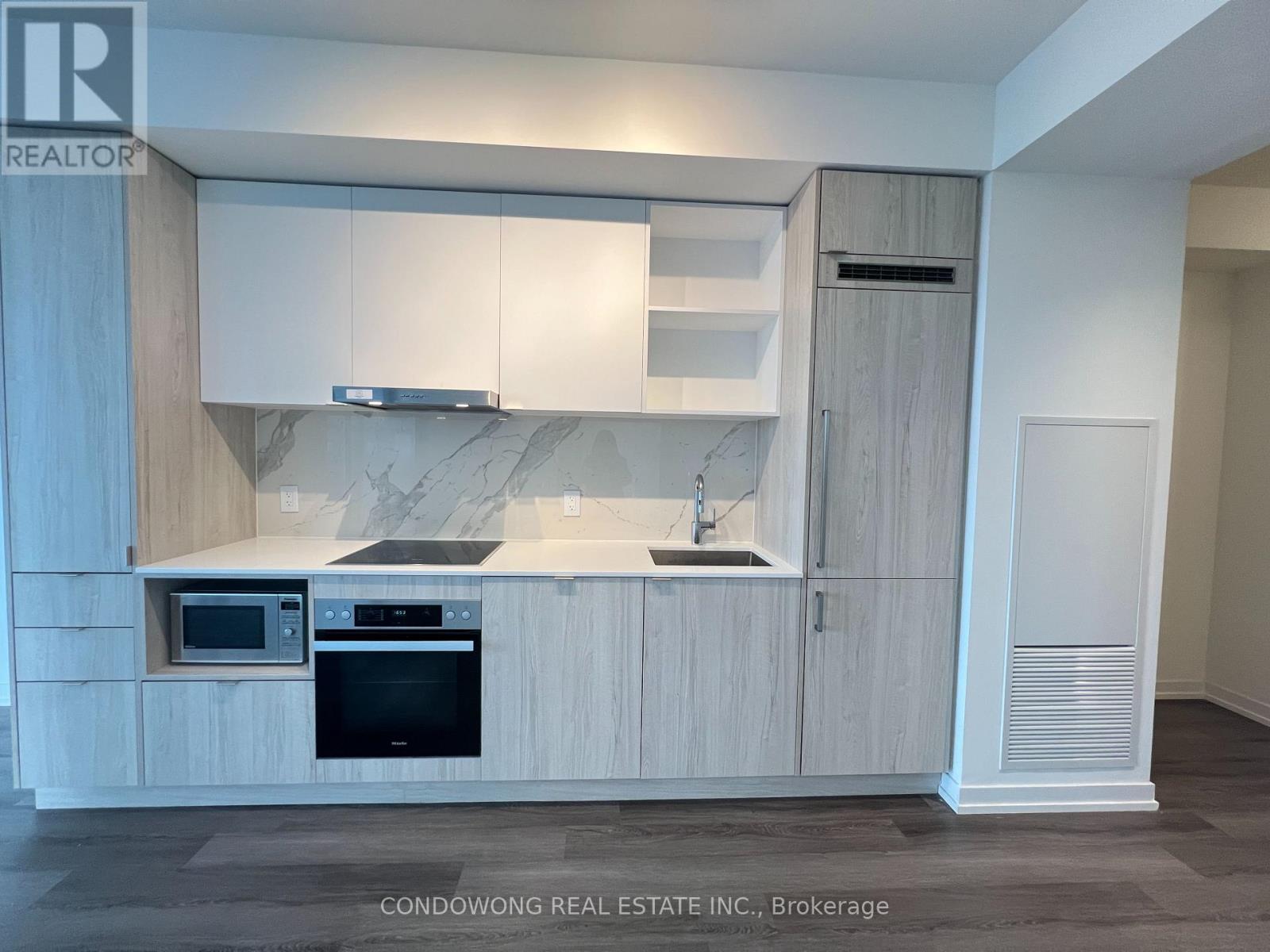 High End Kitchen