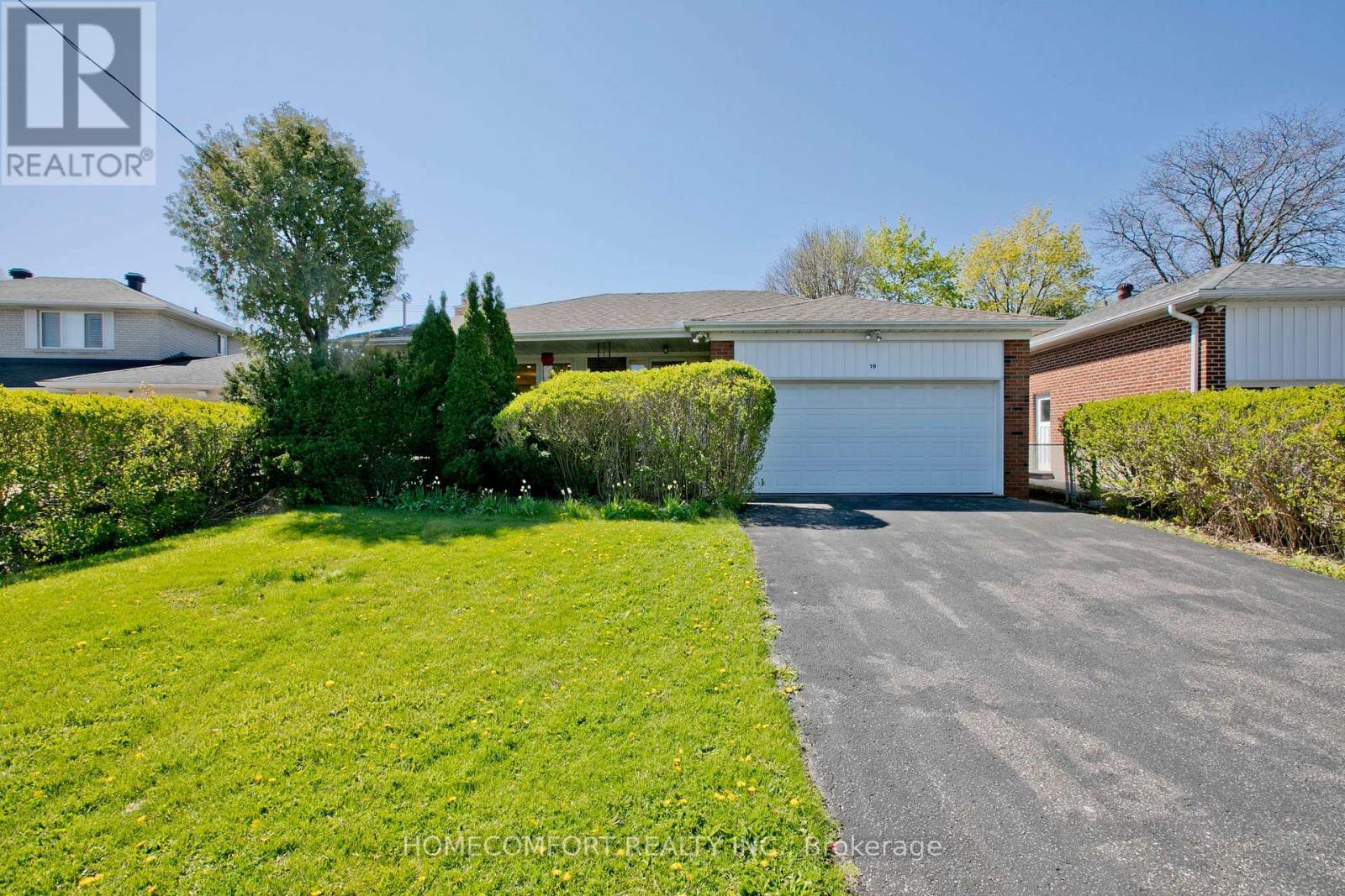 19 OLDBOROUGH CIRCLE - 1