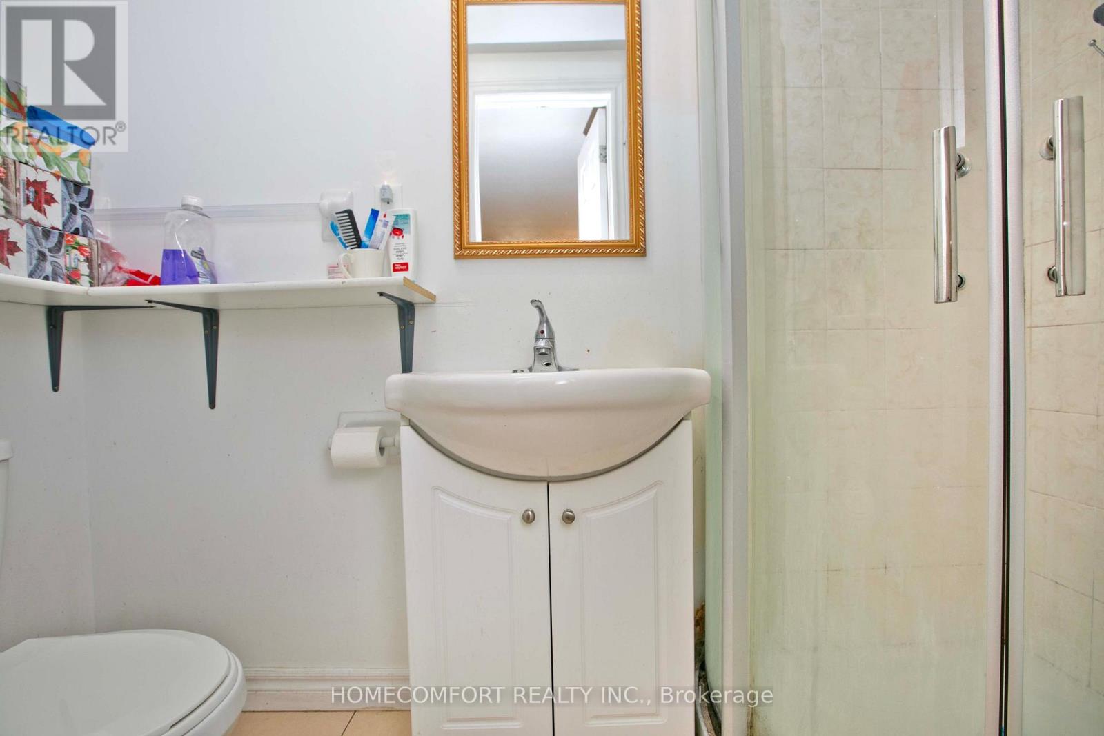 19 OLDBOROUGH CIRCLE - 25