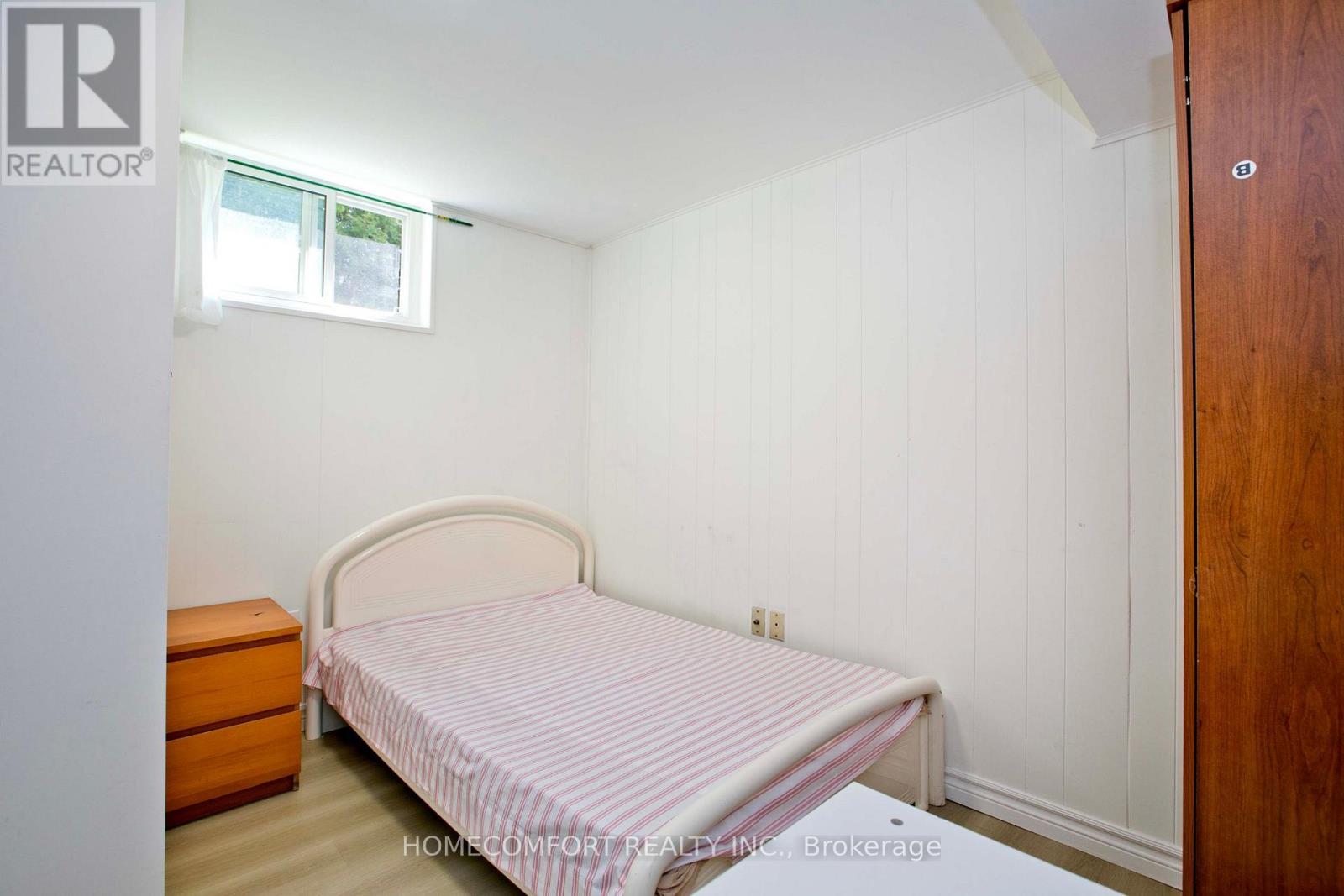 19 OLDBOROUGH CIRCLE - 26