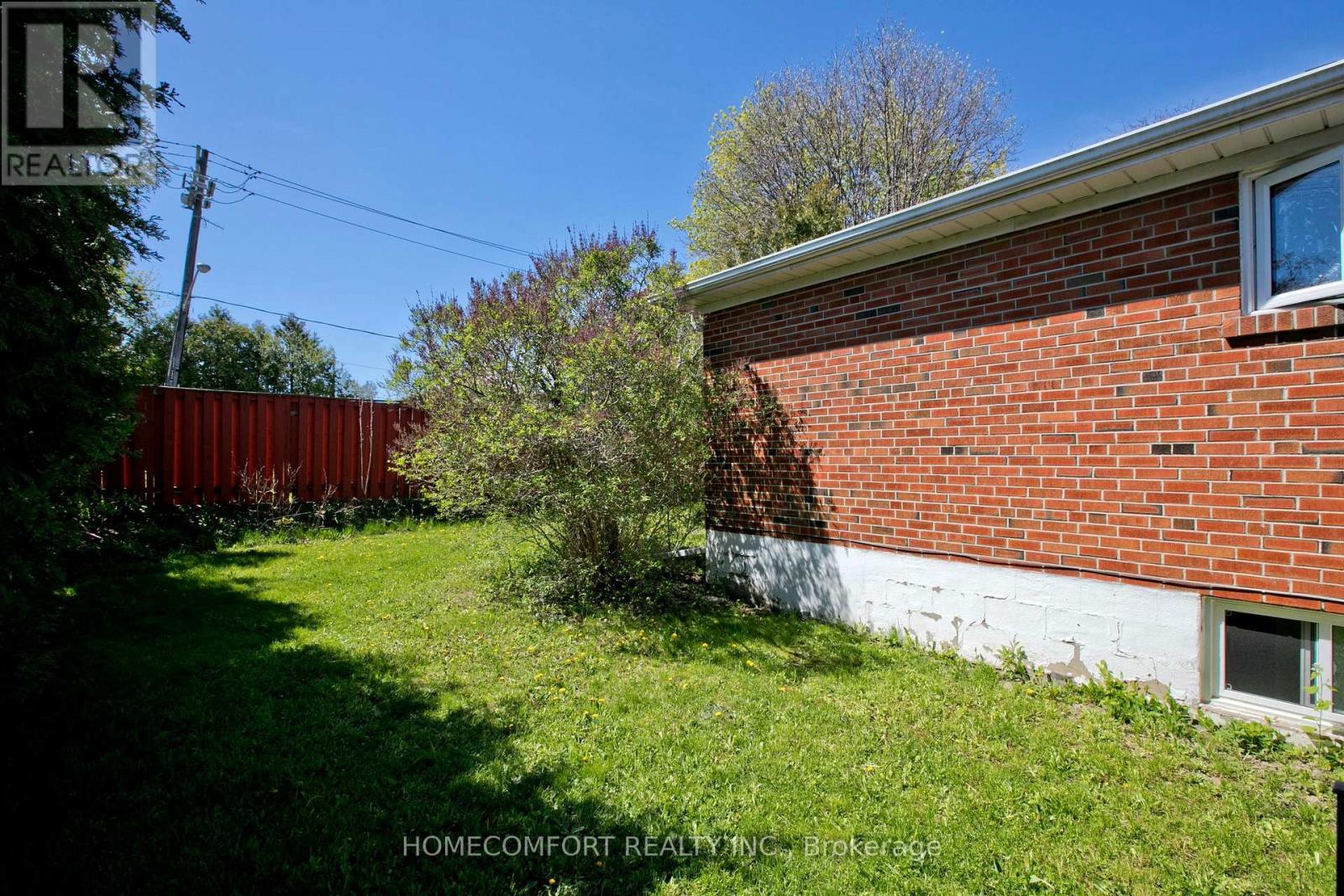 19 OLDBOROUGH CIRCLE - 34