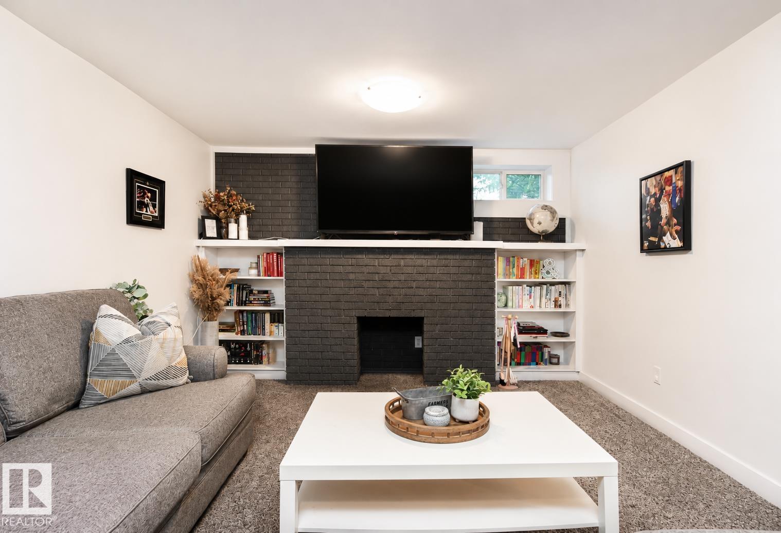 4904 103 AV NW — photo 35