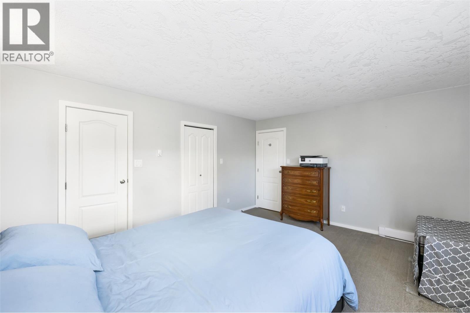 8108 Bertha St - 24