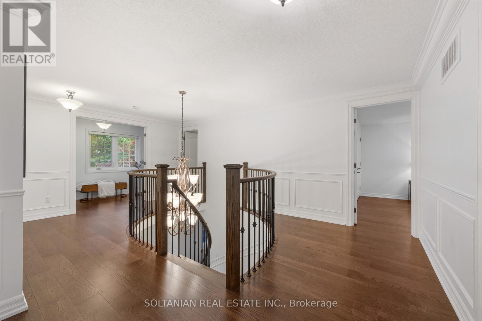 28 DUNVEGAN DRIVE - 20
