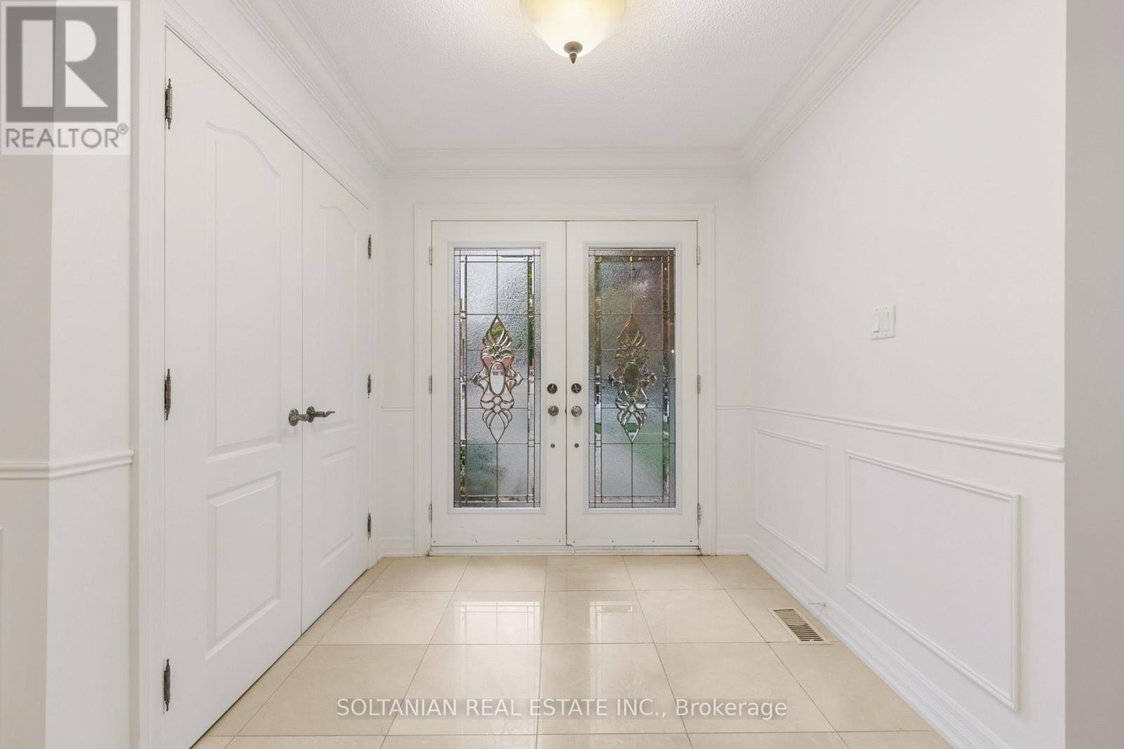 28 DUNVEGAN DRIVE - 3