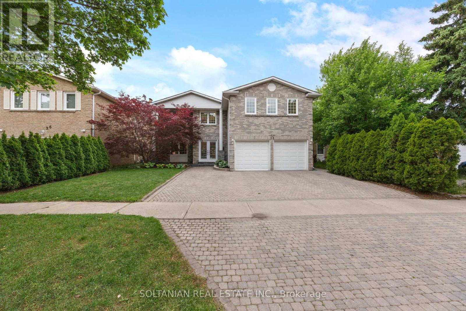 28 DUNVEGAN DRIVE - 45