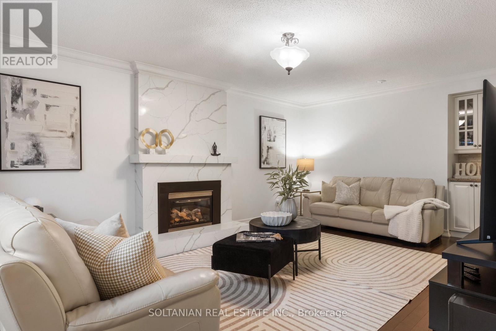 28 DUNVEGAN DRIVE - 6