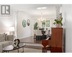28 Dunvegan Drive, Richmond Hill, ON L4C6K1 Photo 14