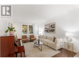 28 Dunvegan Drive, Richmond Hill, ON L4C6K1 Photo 15