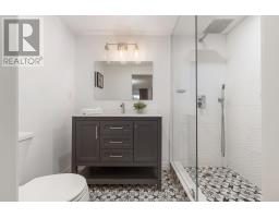 28 Dunvegan Drive, Richmond Hill, ON L4C6K1 Photo 28