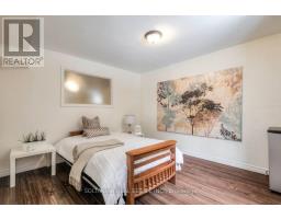 28 Dunvegan Drive, Richmond Hill, ON L4C6K1 Photo 37