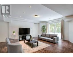 28 Dunvegan Drive, Richmond Hill, ON L4C6K1 Photo 38