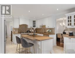 Primary Bedroom - 28 Dunvegan Drive, Richmond Hill, ON L4C6K1 Photo 9