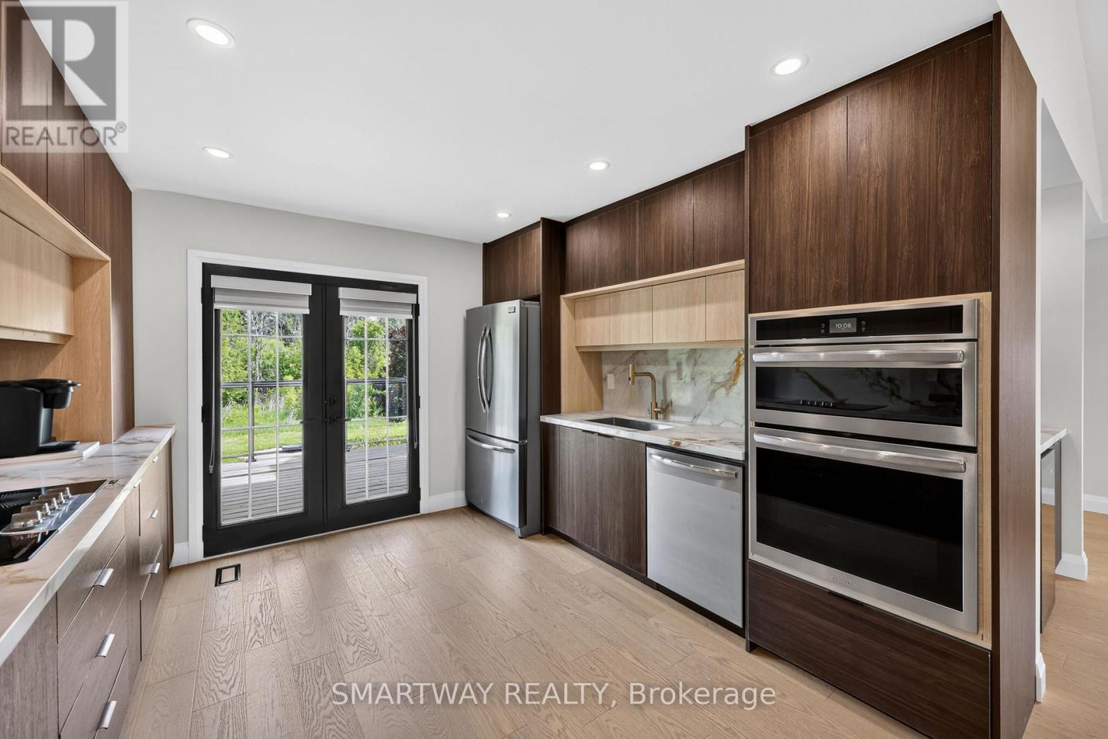 107 CAMPBELL CRESCENT - Image 22