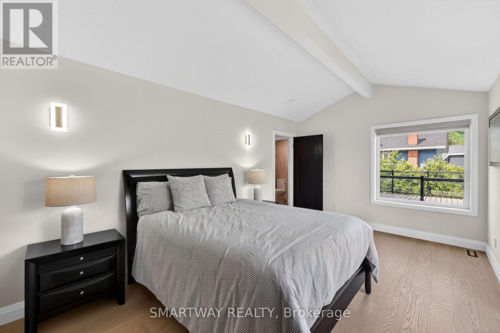 107 CAMPBELL CRESCENT - Image 27