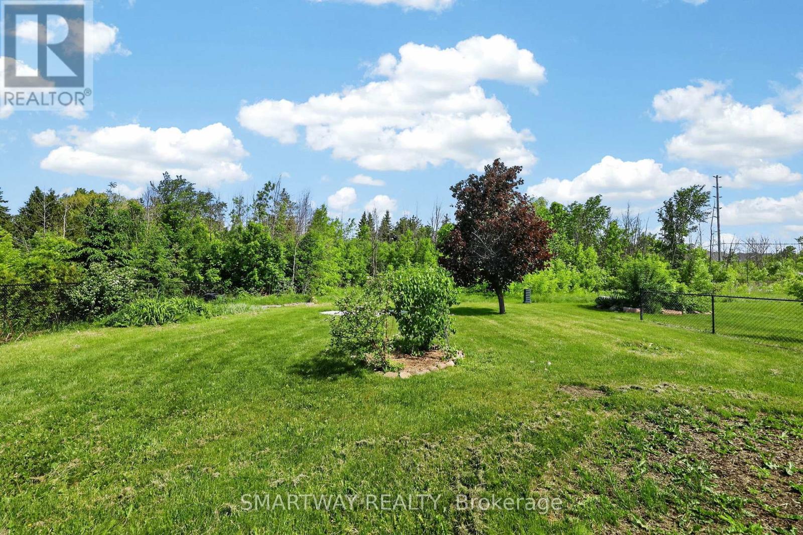 107 CAMPBELL CRESCENT - Image 48