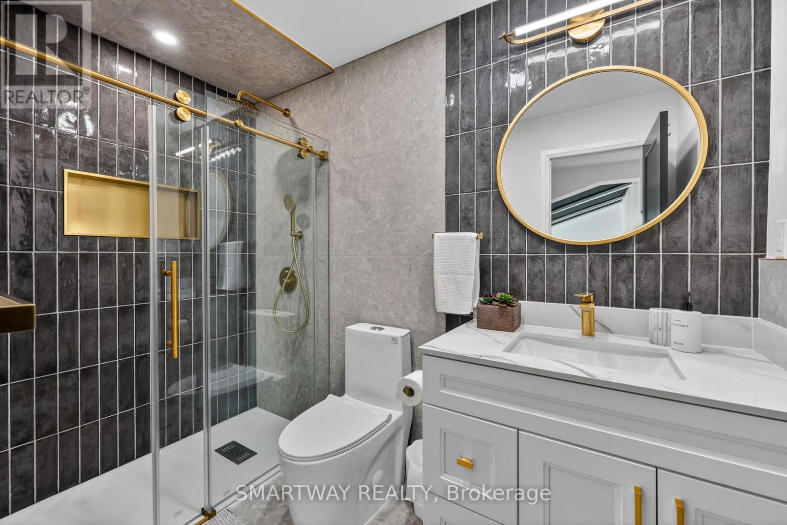 107 CAMPBELL CRESCENT - Image 28