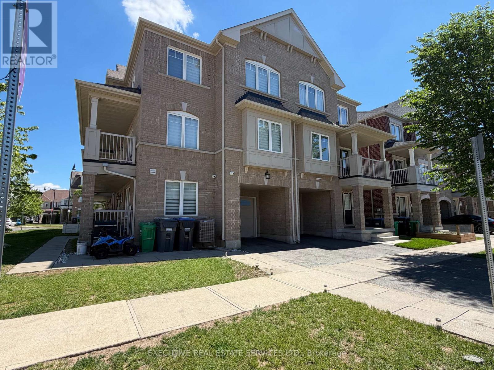 13 GOLDEN SPRINGS DRIVE - 2