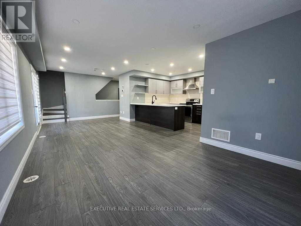 13 GOLDEN SPRINGS DRIVE - 7
