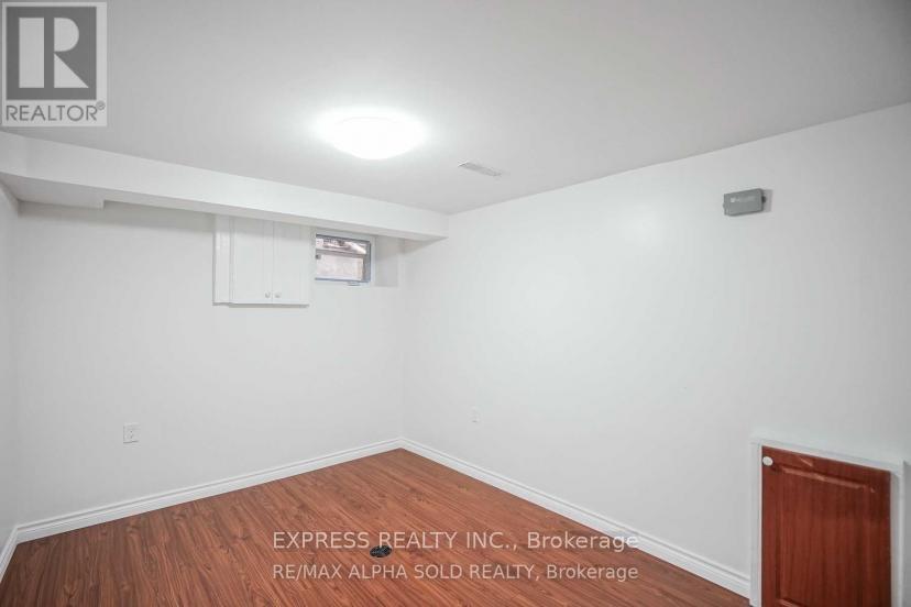 Listing photo of LOWER - 932 OSSINGTON AVENUE