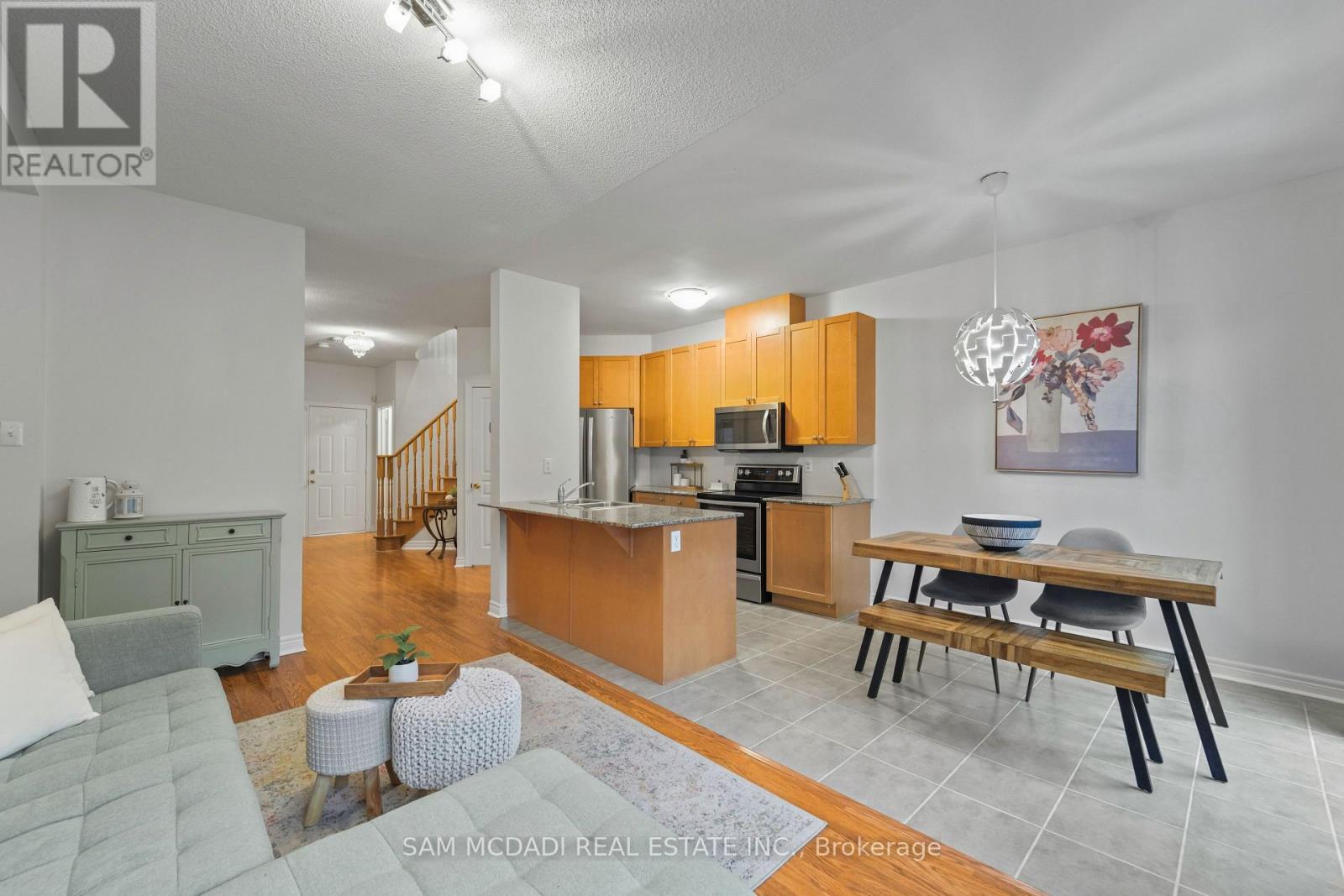 891 OASIS DRIVE - 10