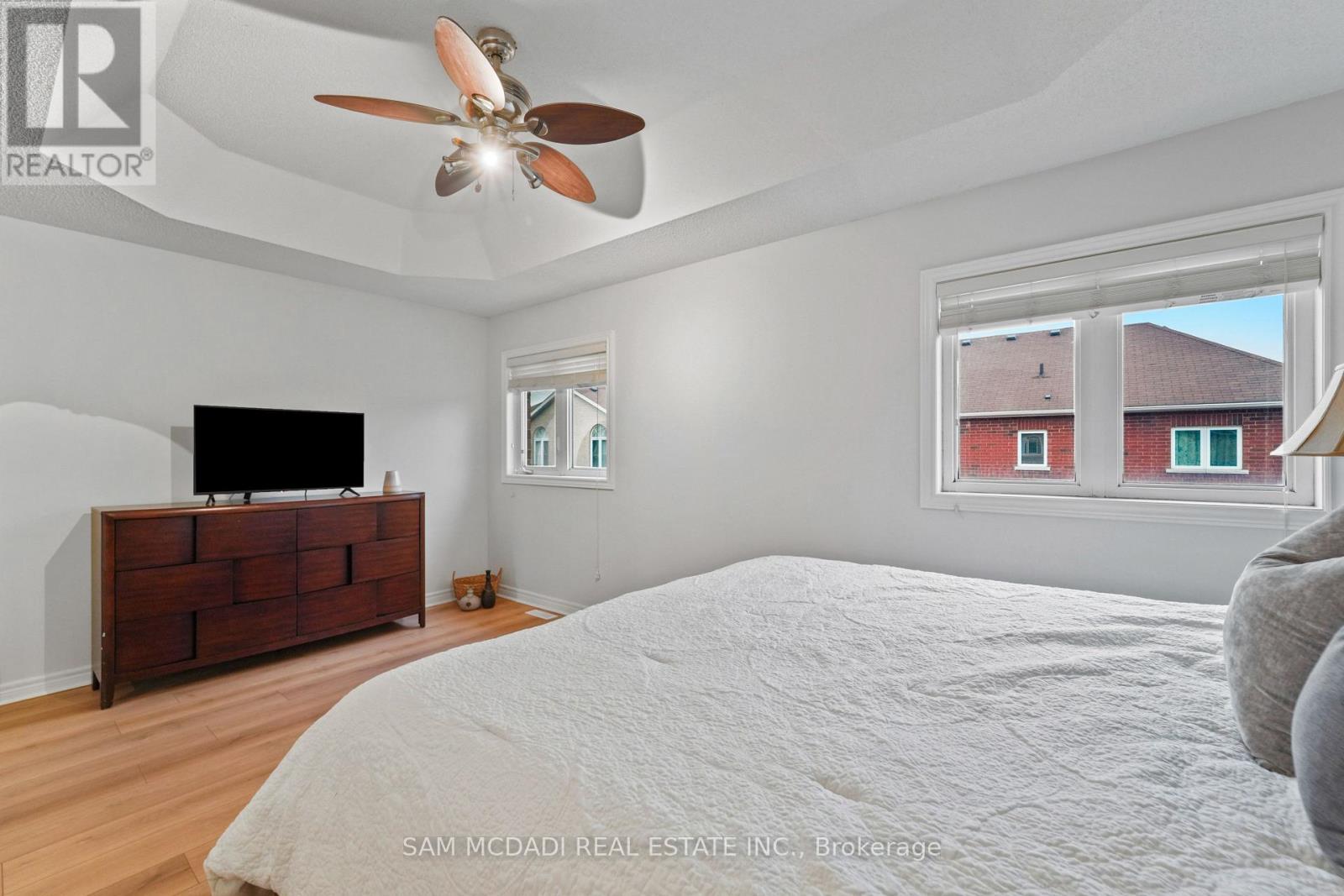 891 OASIS DRIVE - 15