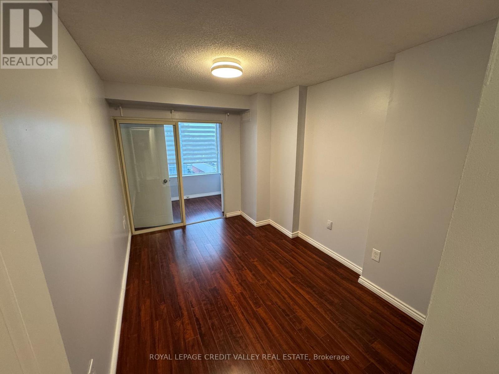 #704 1270 MAPLE CROSSING BOULEVARD - 22