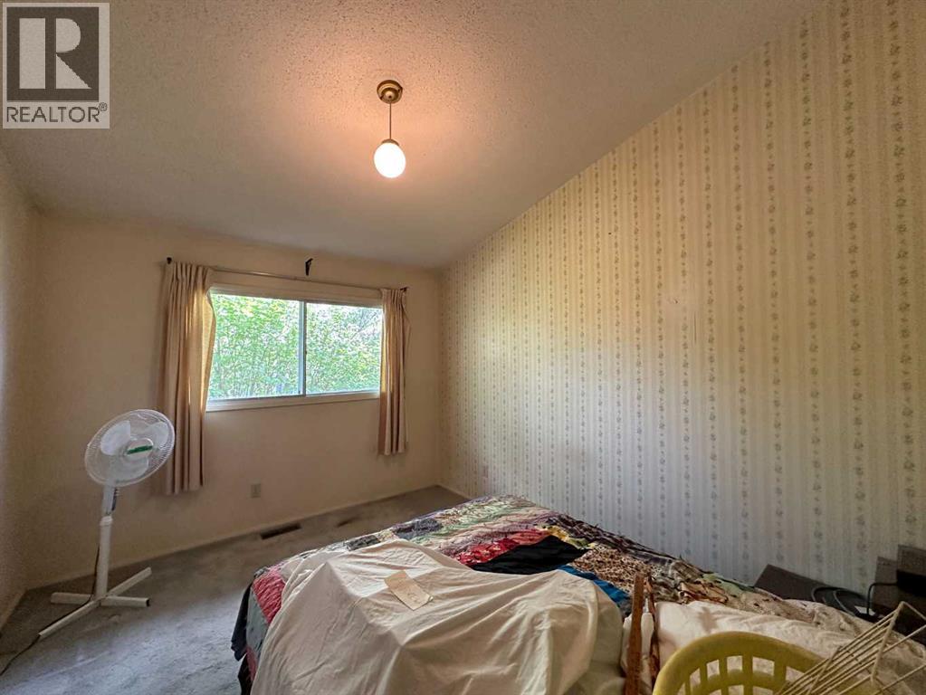 5406 54 Street — photo 6