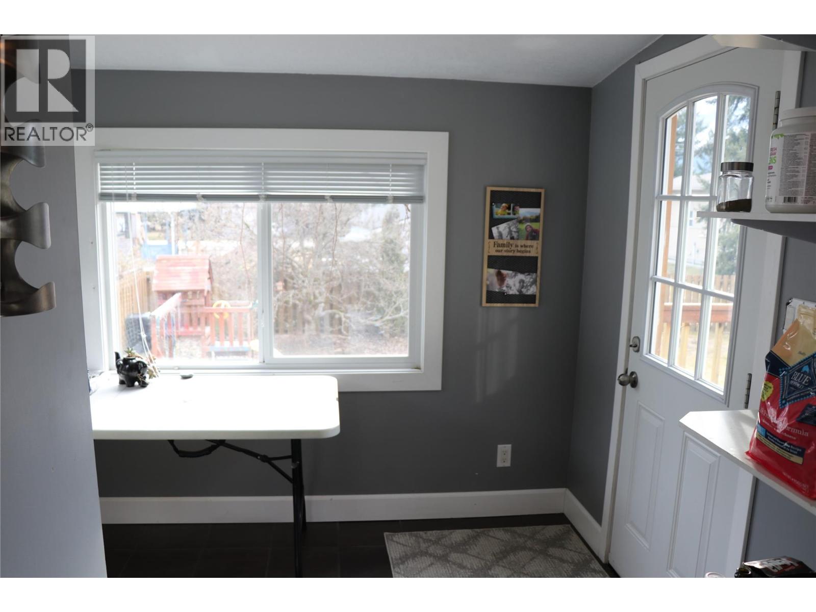 304 5TH NW Street - 18