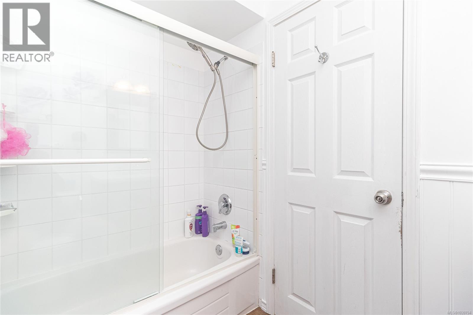 2433 Sooke Rd - 14