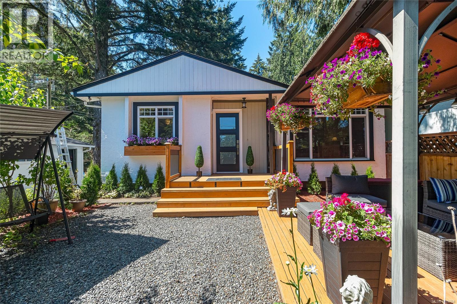 2433 Sooke Rd - Image 3
