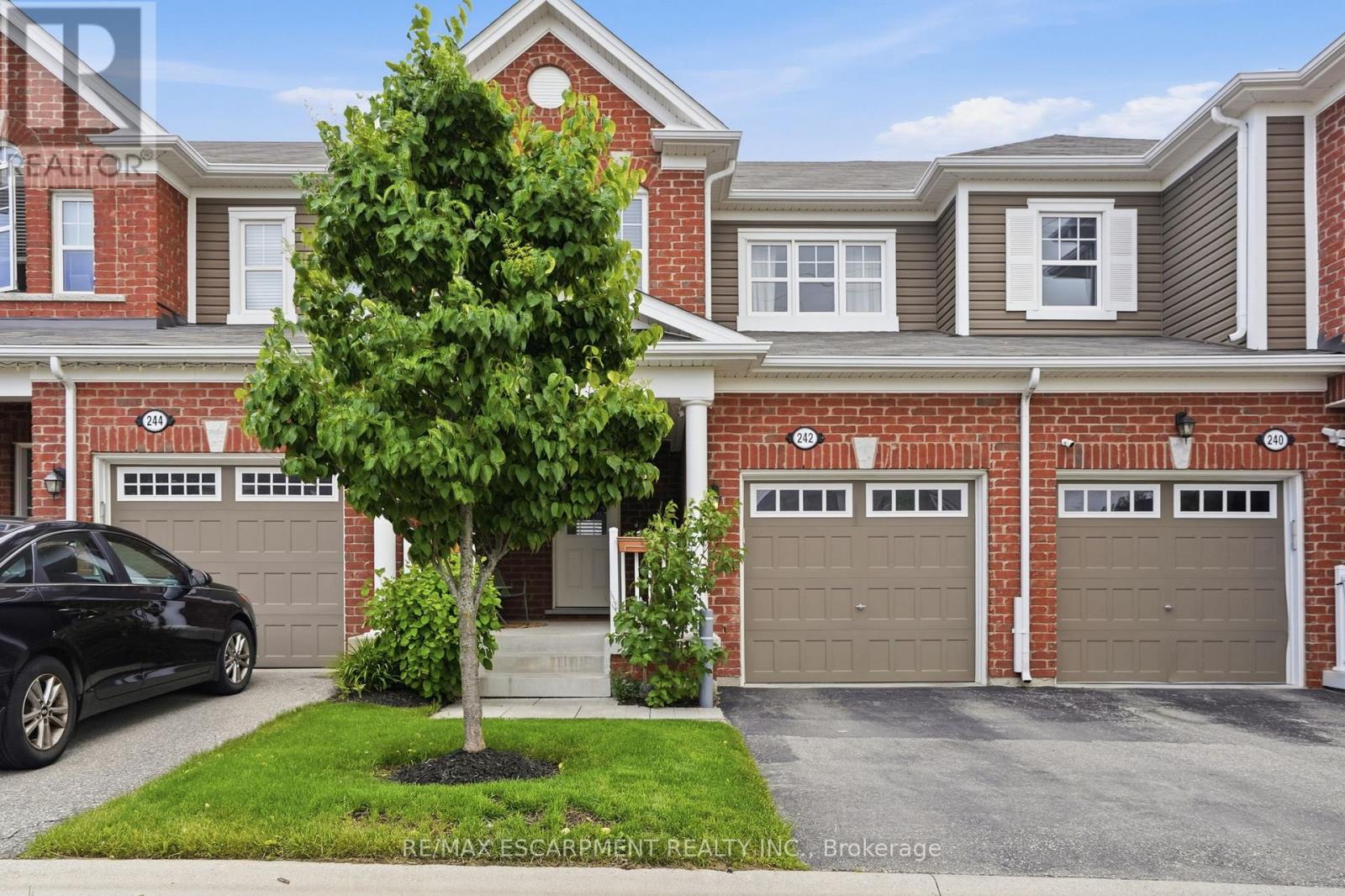 242 WATERBROOK LANE - 1