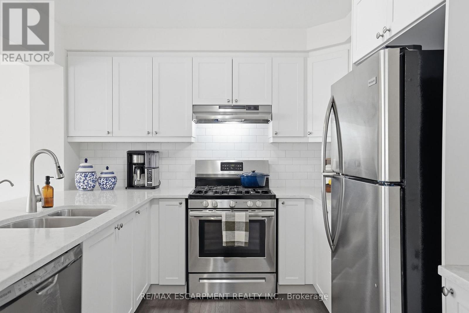 242 WATERBROOK LANE - 14