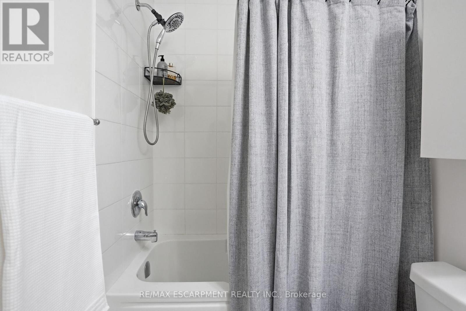 242 WATERBROOK LANE - 32