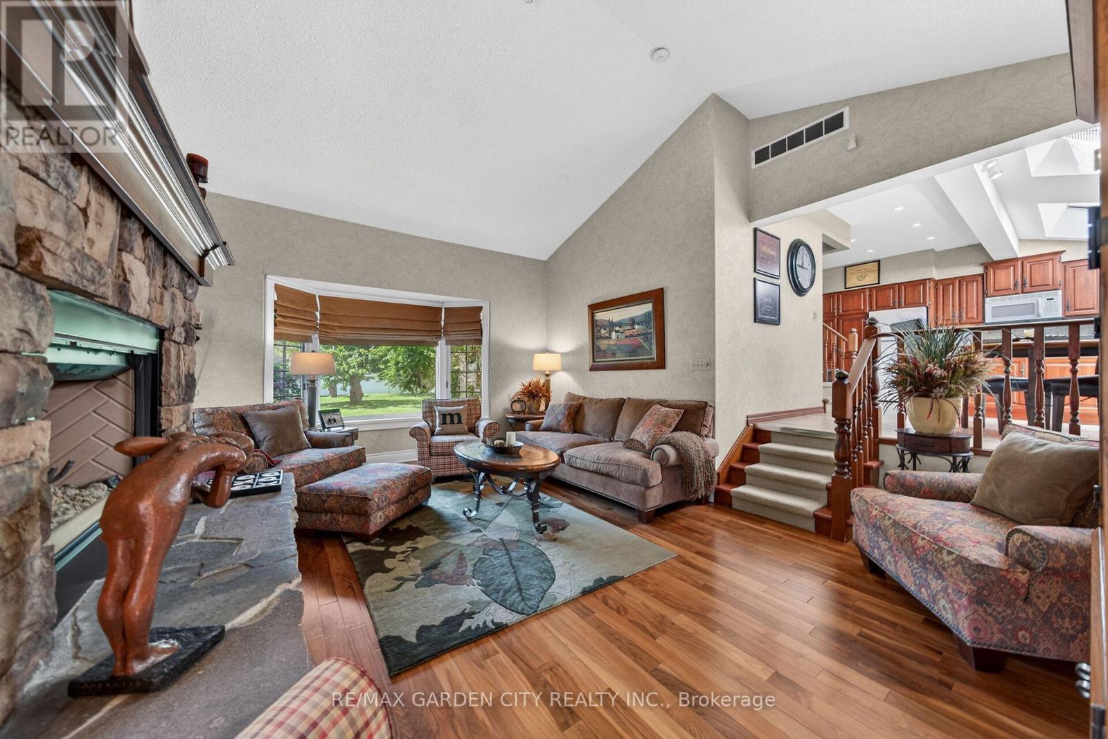 24-26 MAPLE AVENUE - 26