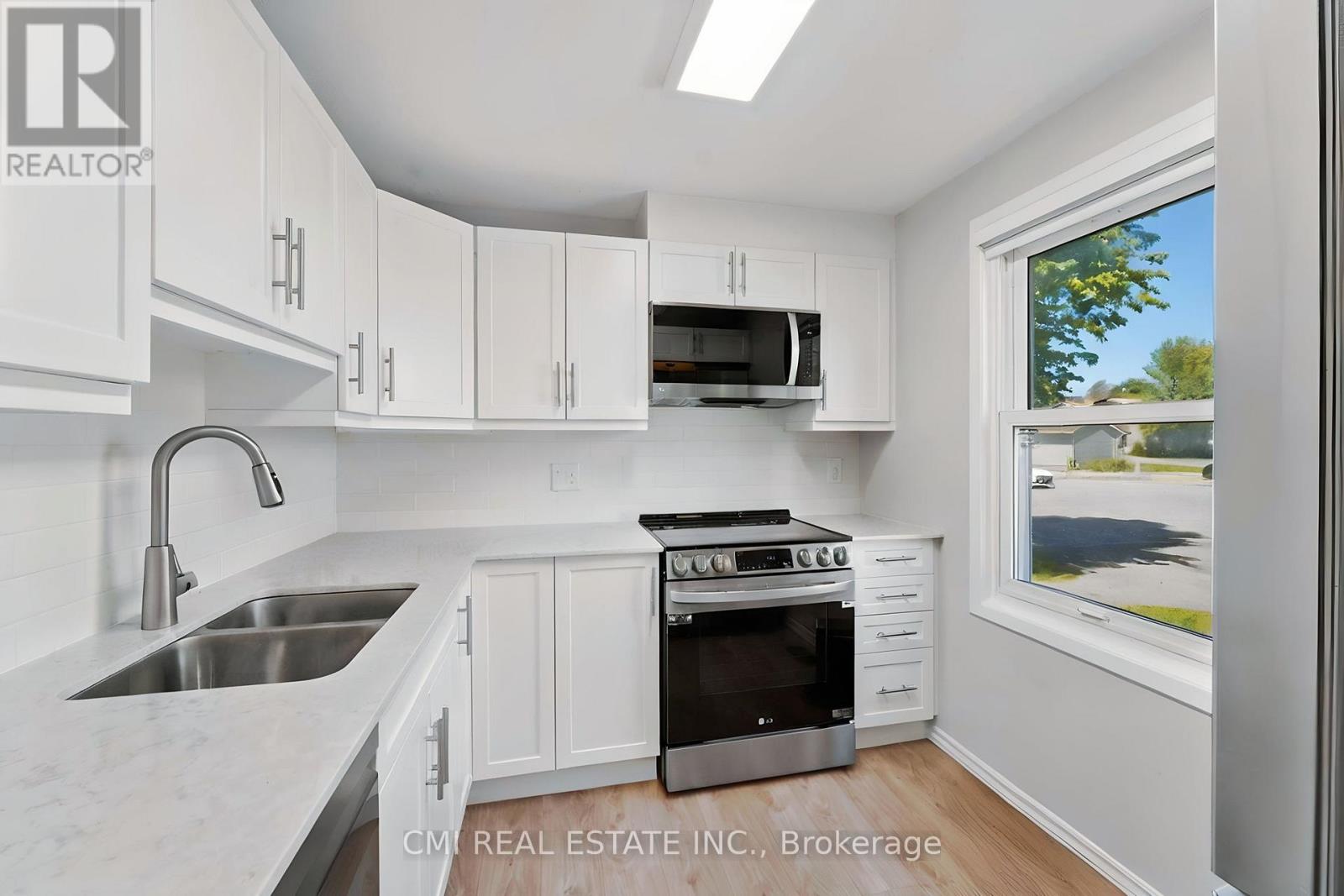 3 Bed, 2 Bath House for Sale in Ottawa – B – 1765 LAMOUREUX DRIVE, Ottawa – MLS# X13417150 - Image 36