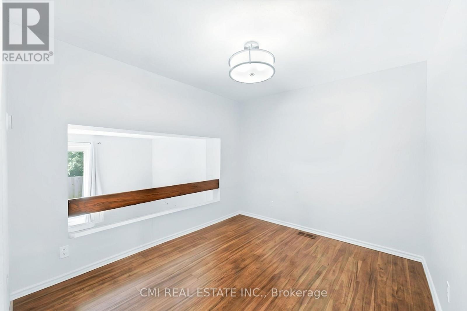 3 Bed, 2 Bath House for Sale in Ottawa – B – 1765 LAMOUREUX DRIVE, Ottawa – MLS# X13417150 - Image 44