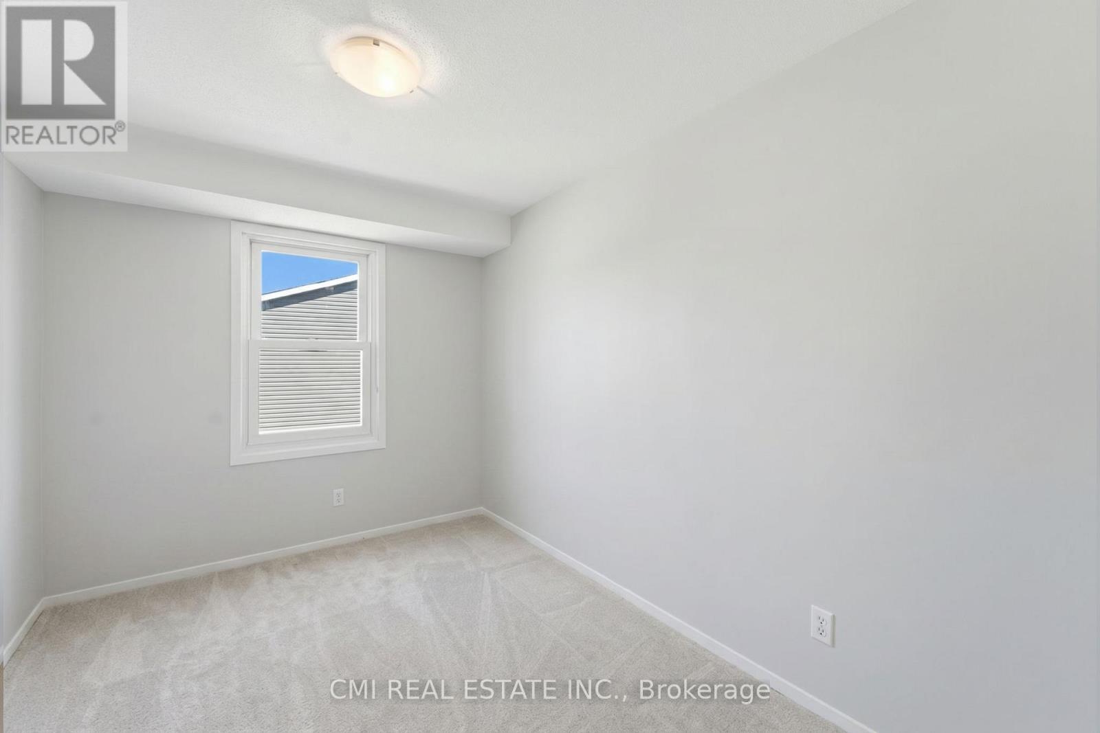 3 Bed, 2 Bath House for Sale in Ottawa – B – 1765 LAMOUREUX DRIVE, Ottawa – MLS# X13417150 - Image 9