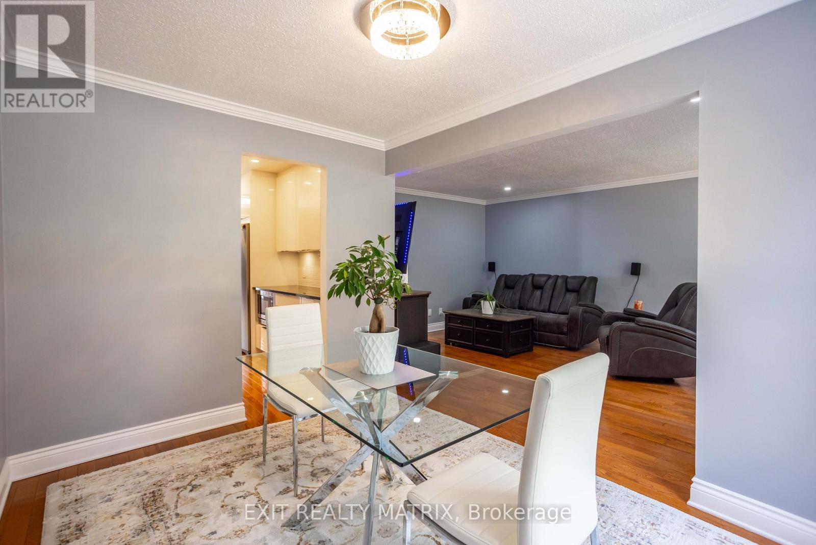 3 Bed, 2 Bath House for Sale in Ottawa – 116 RUTHERFORD COURT, Ottawa – MLS# X13417264 - Image 13