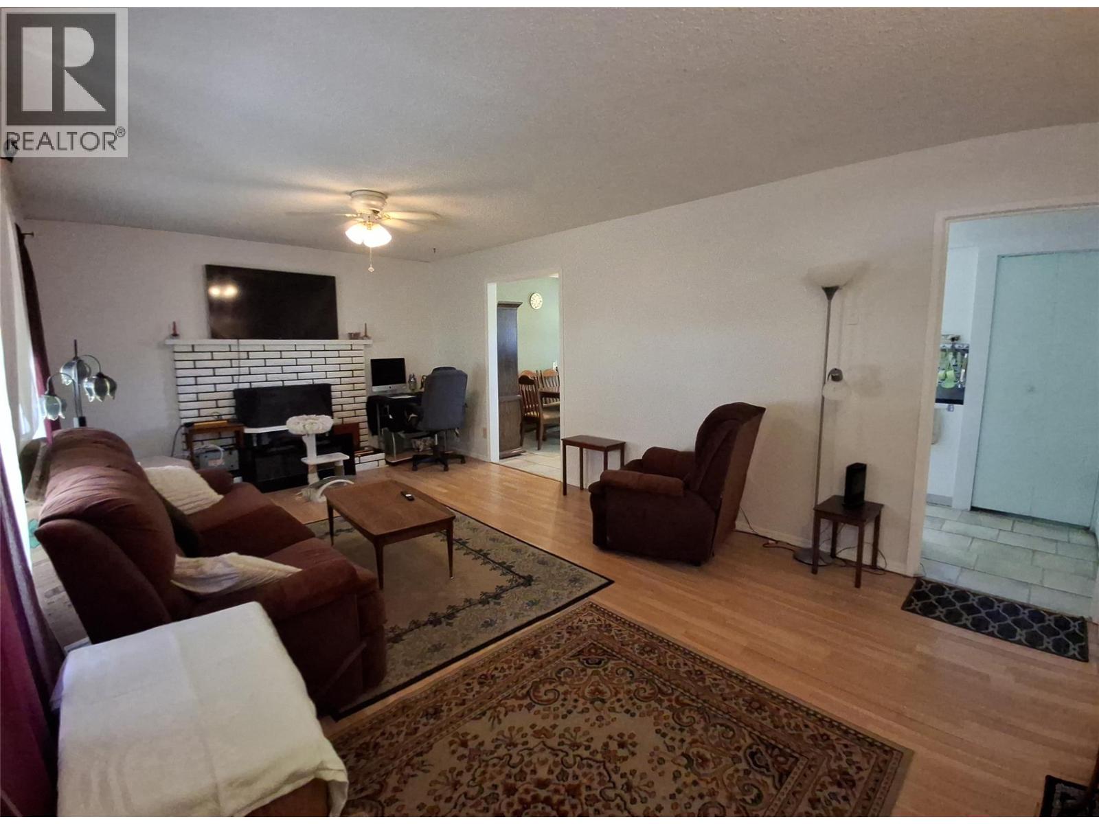 1204 Second Avenue - 7