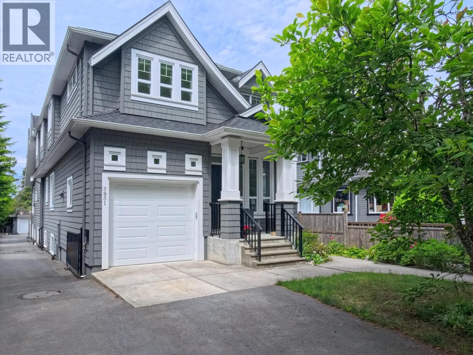 5855 ST. GEORGE STREET — photo 2