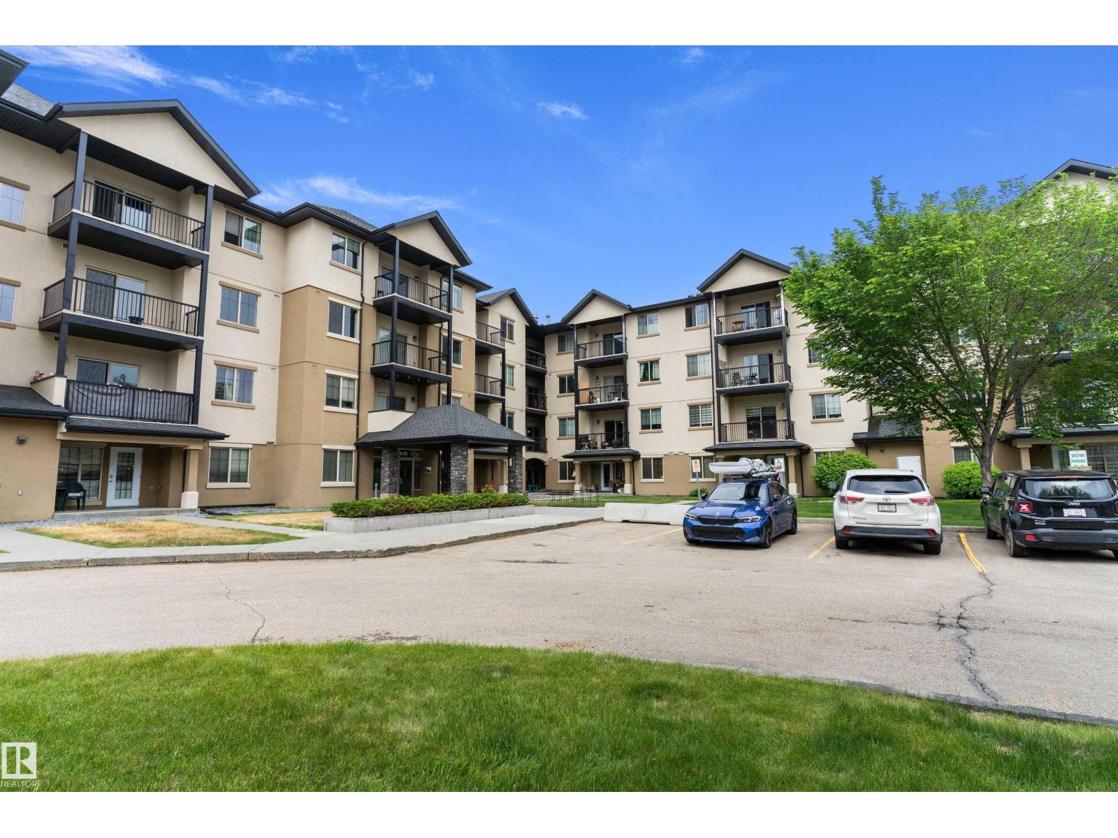 #208 10520 56 AV NW NW — photo 34