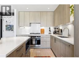 303 707 E 3rd Street, North Vancouver, BC V7L1G8 Photo 6