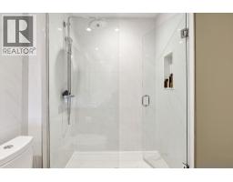303 707 E 3rd Street, North Vancouver, BC V7L1G8 Photo 24