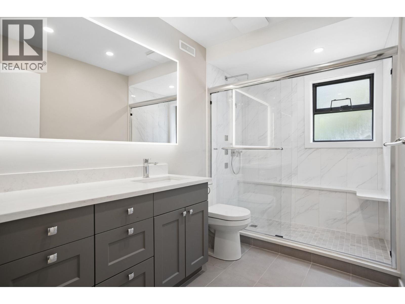 2446 TOLMIE AVENUE, Coquitlam