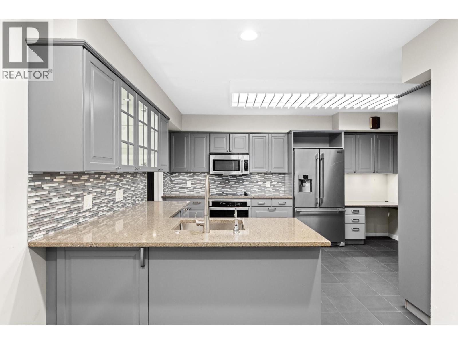 6297 MACKENZIE STREET, Vancouver