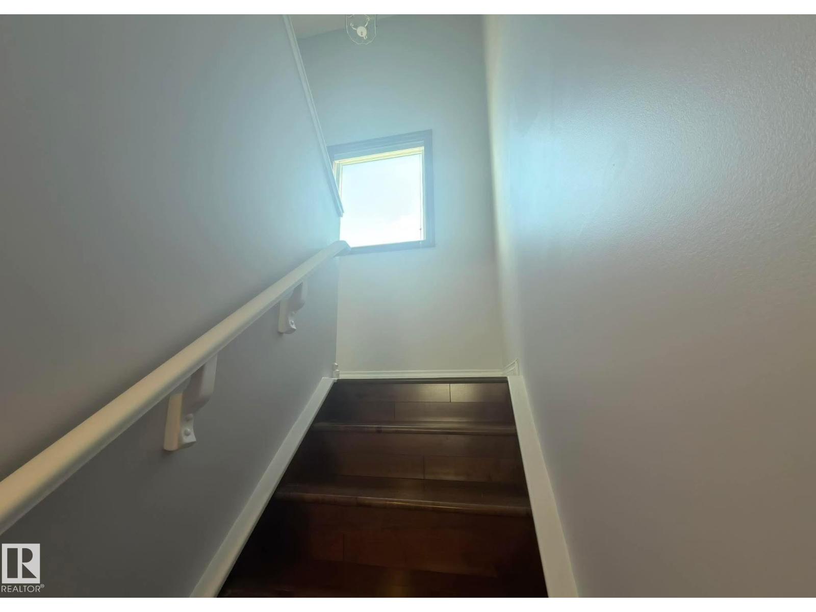 825 112B St NW - 16