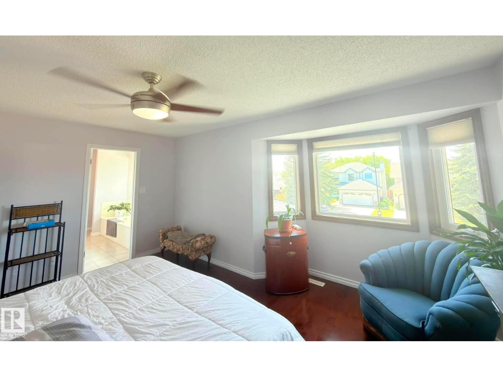 825 112B St NW - 8