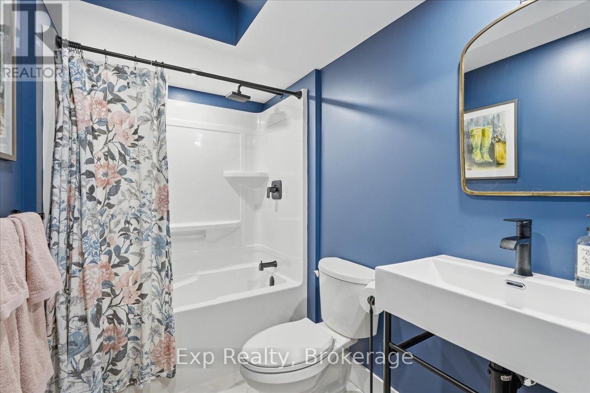 1296 CLEARVIEW ROAD - 32